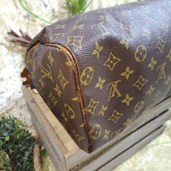 COMING SOON AUTHENTIC LOUIS VUITTON SPEEDY 25 - Picture 13 of 17